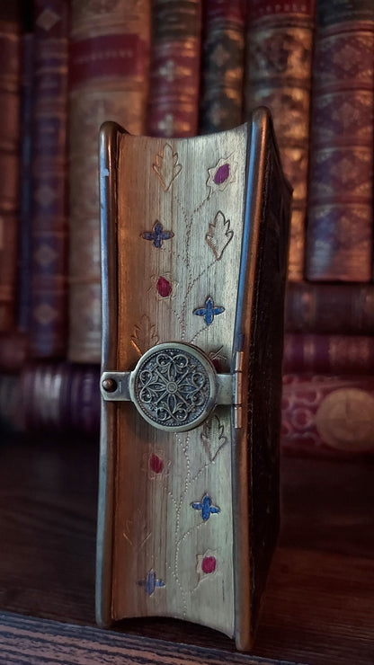 1850s Parioissien Romain | Hand-Painted Gauffered Edges w/Clasp