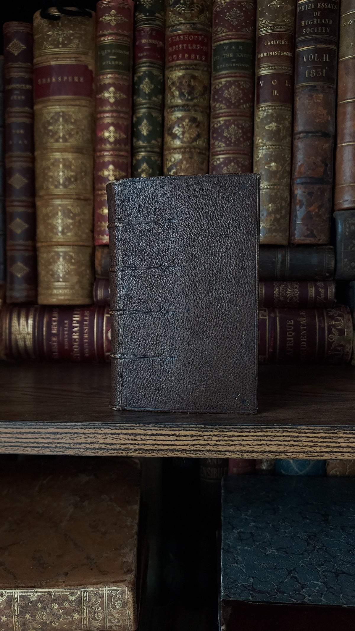 1858 Imitation de Jésus-Christ | Red Pages & Ermine Gauffering