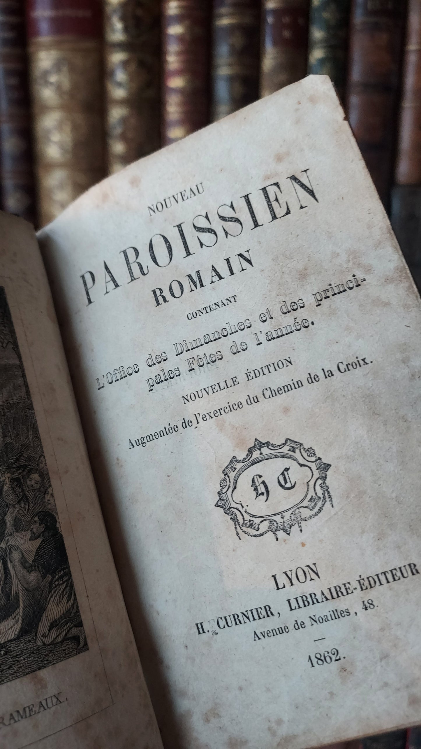 1862 Paroissien Romain | Floral Clasp & Dotted Gauffered Edge