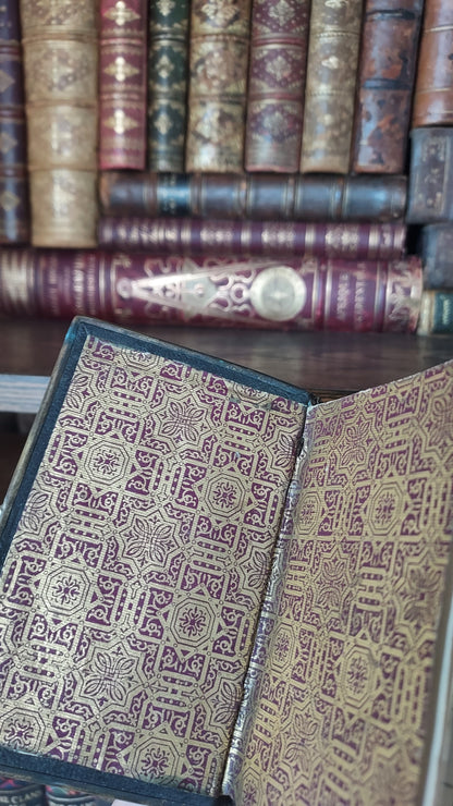 1890 Paroissien Romain | Miniature Clasped Binding