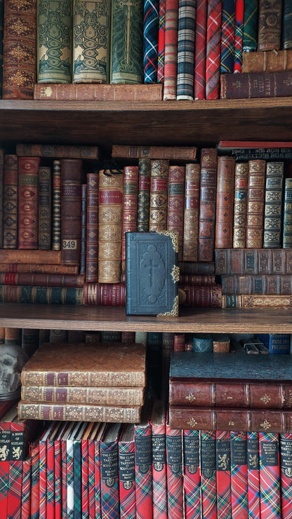 1846 Book of Common Prayer | Rare Gauffered Words and Metal Clasp