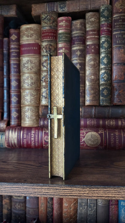 1848 L'Anima Amante | 1st Baron of Magdala w/ a Gauffered Edge, Cross Clasp