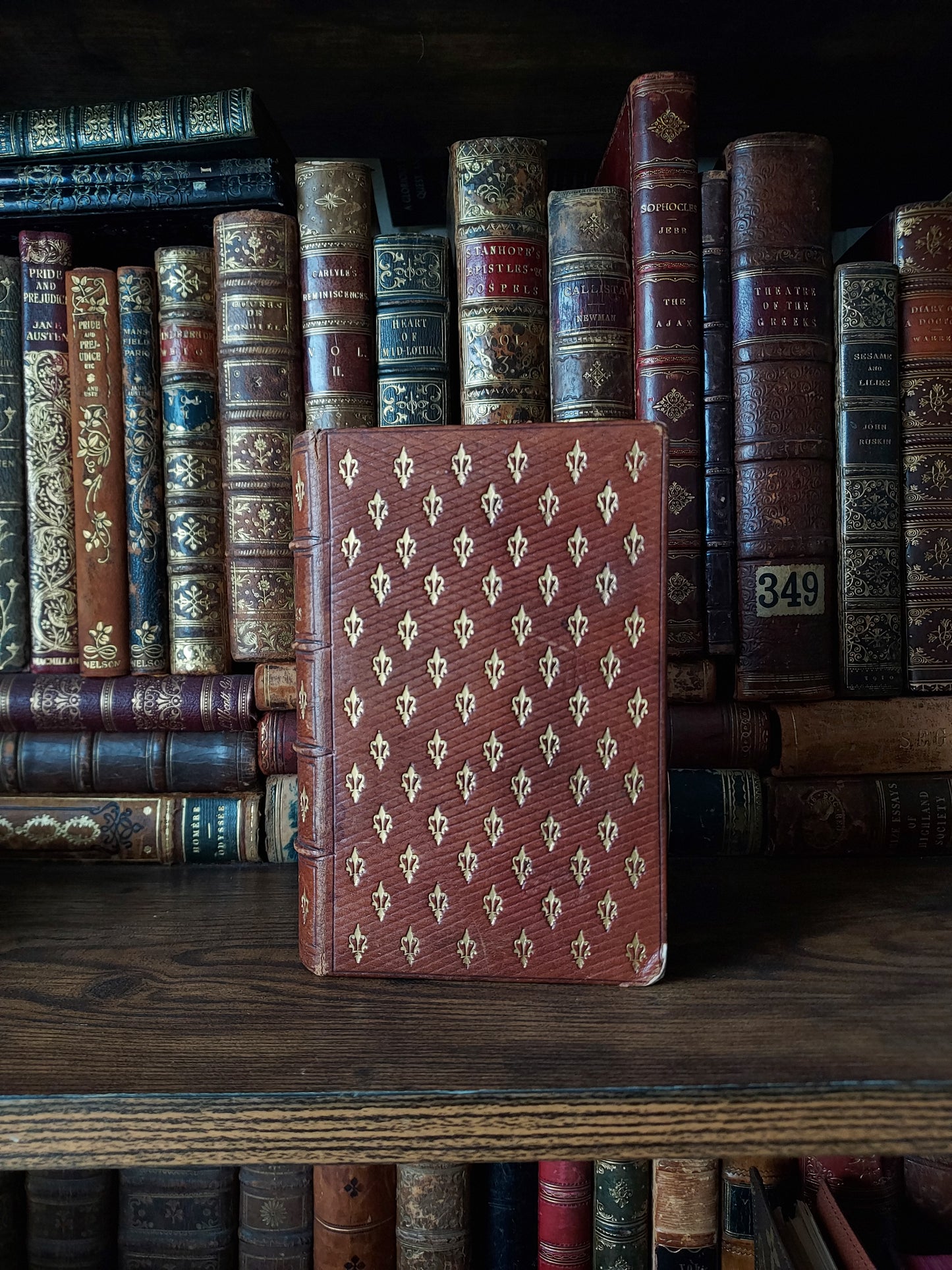 1860s Livre D'Heures Selon le Rit Romain: Gauffered Edges, Fleur-de-Lis Cover
