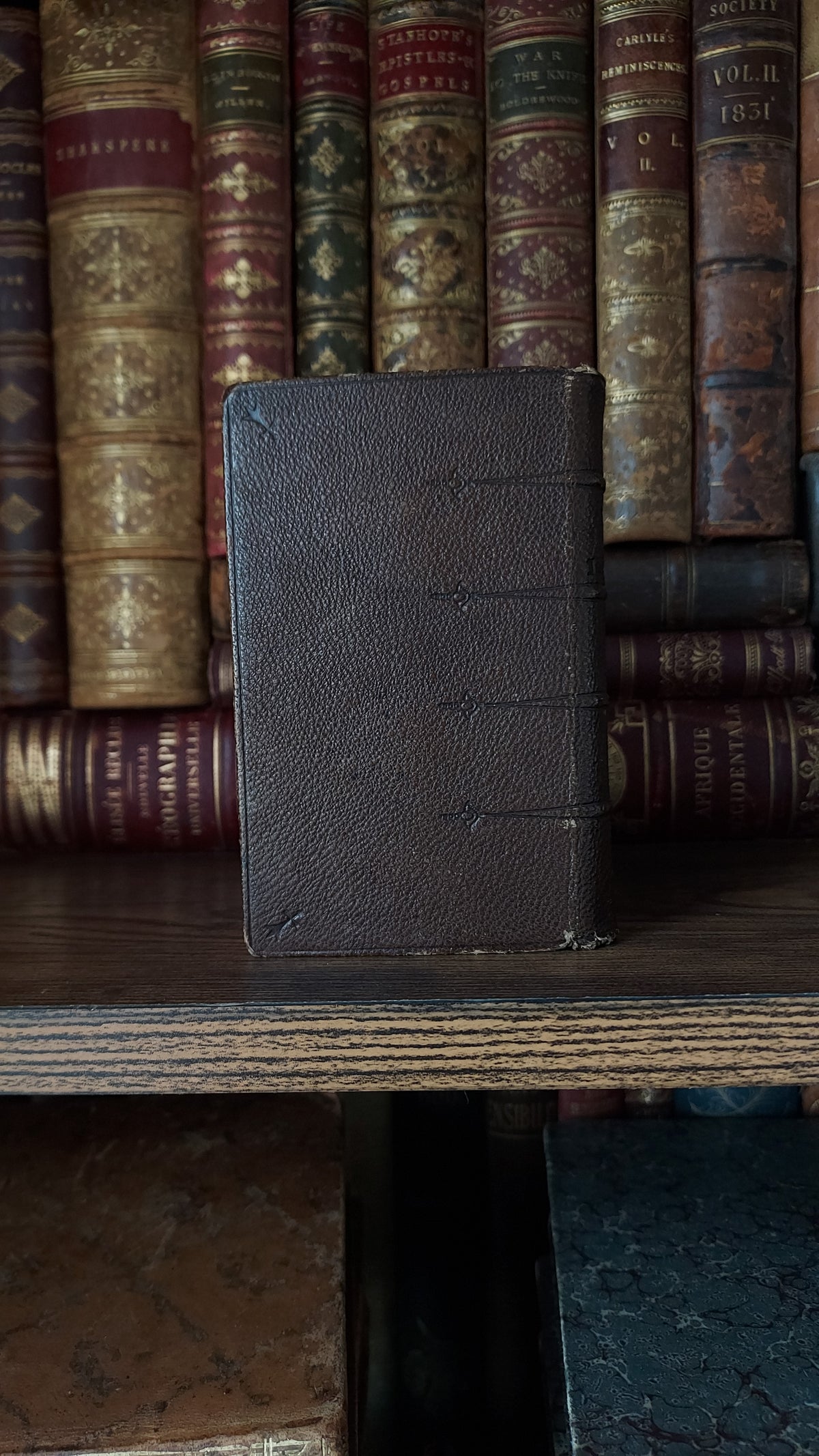 1858 Imitation de Jésus-Christ | Red Pages & Ermine Gauffering