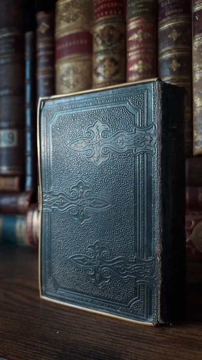 1862 Paroissien Romain | Floral Clasp & Dotted Gauffered Edge