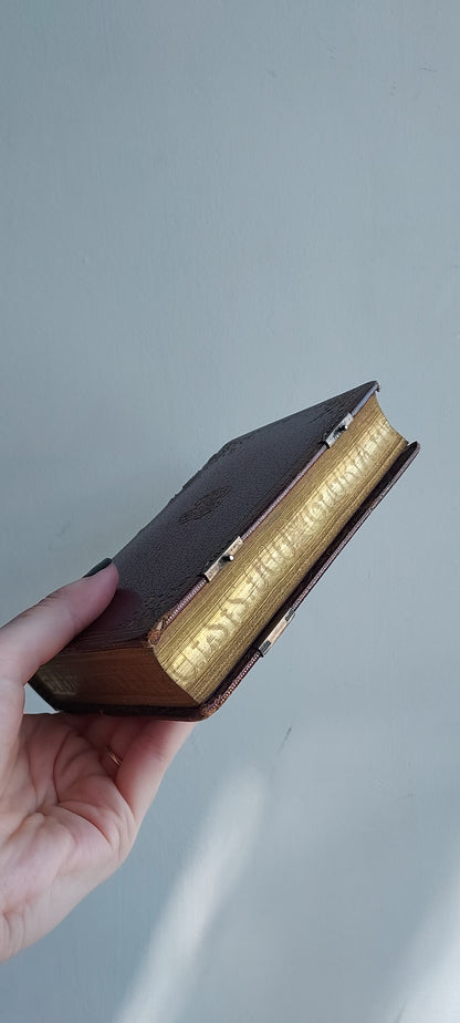 1887 Gruel Paroissien de la Renaissance | Latin Script Gauffered Edge