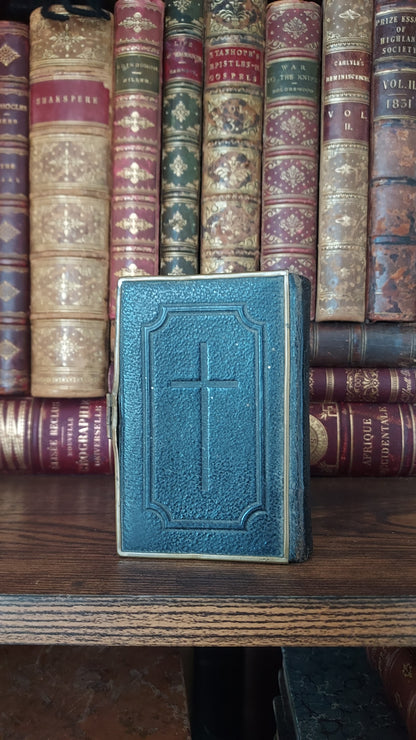 1879 Paroissien Romain | Miniature Clasped Binding