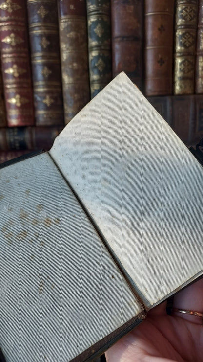 1870s Paroissien Romain | Mini w/Gauffered Stars