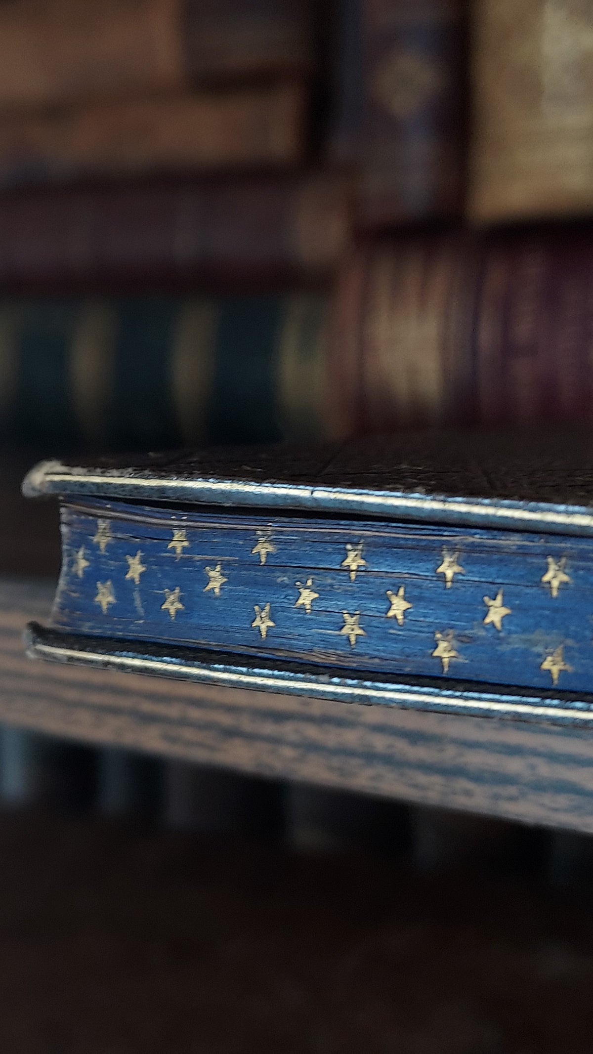 1850s L'Imitation de Jésus-Christ | Miniarture Star Binding w/Blue Gauffered Edges