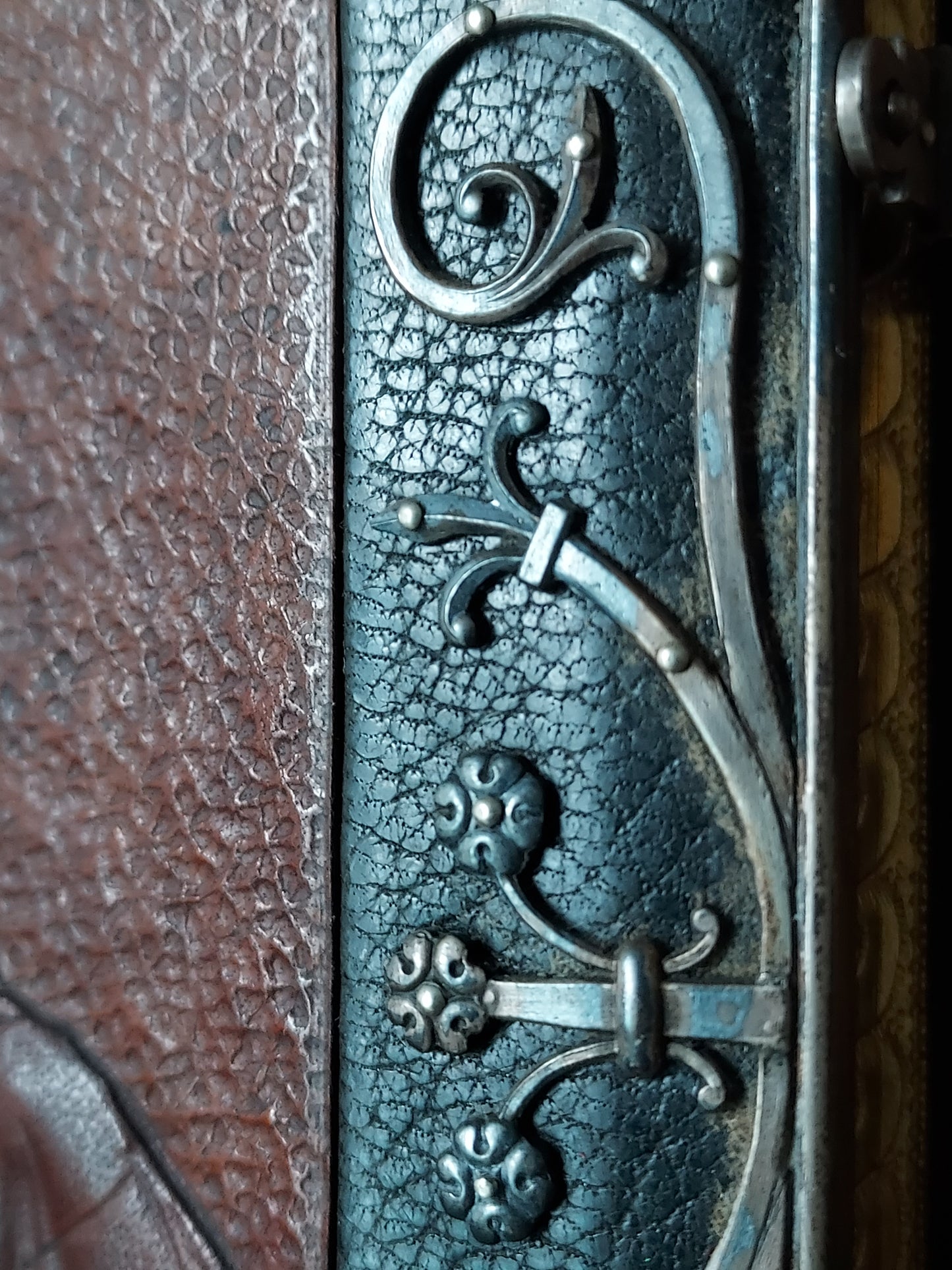1900s Heures Romaines | Stamped Taffin Master Binding